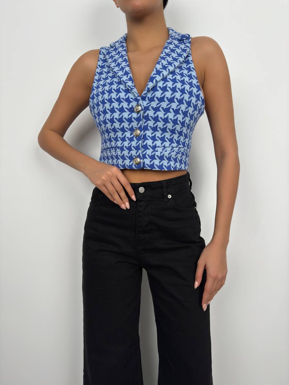 Checkered top